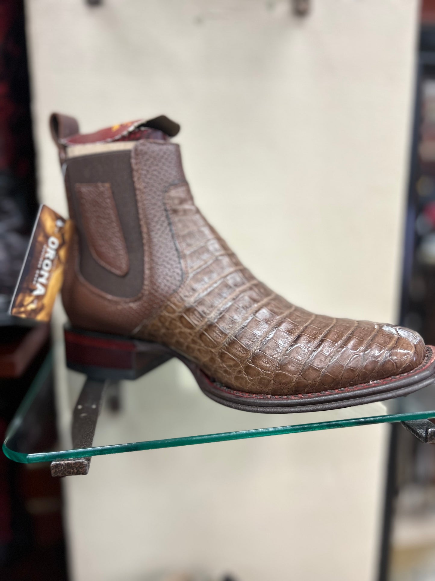 Botin Los Altos Caiman Belly Browm Square Toe