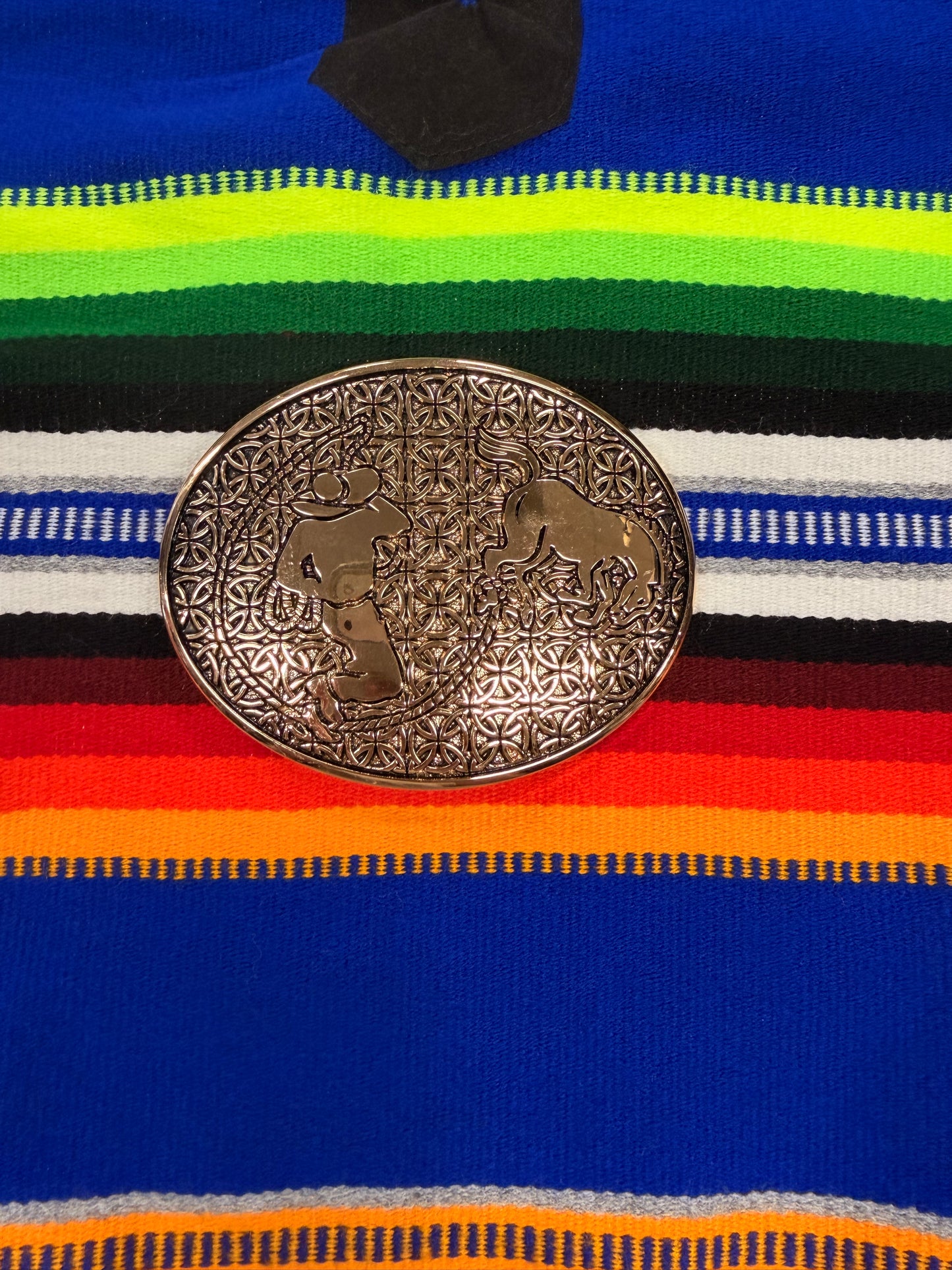 Round Buckle Brown Lazzo Horse