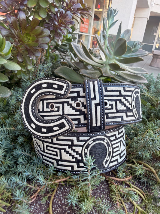 Cinto Pita Fina Herradura Negro