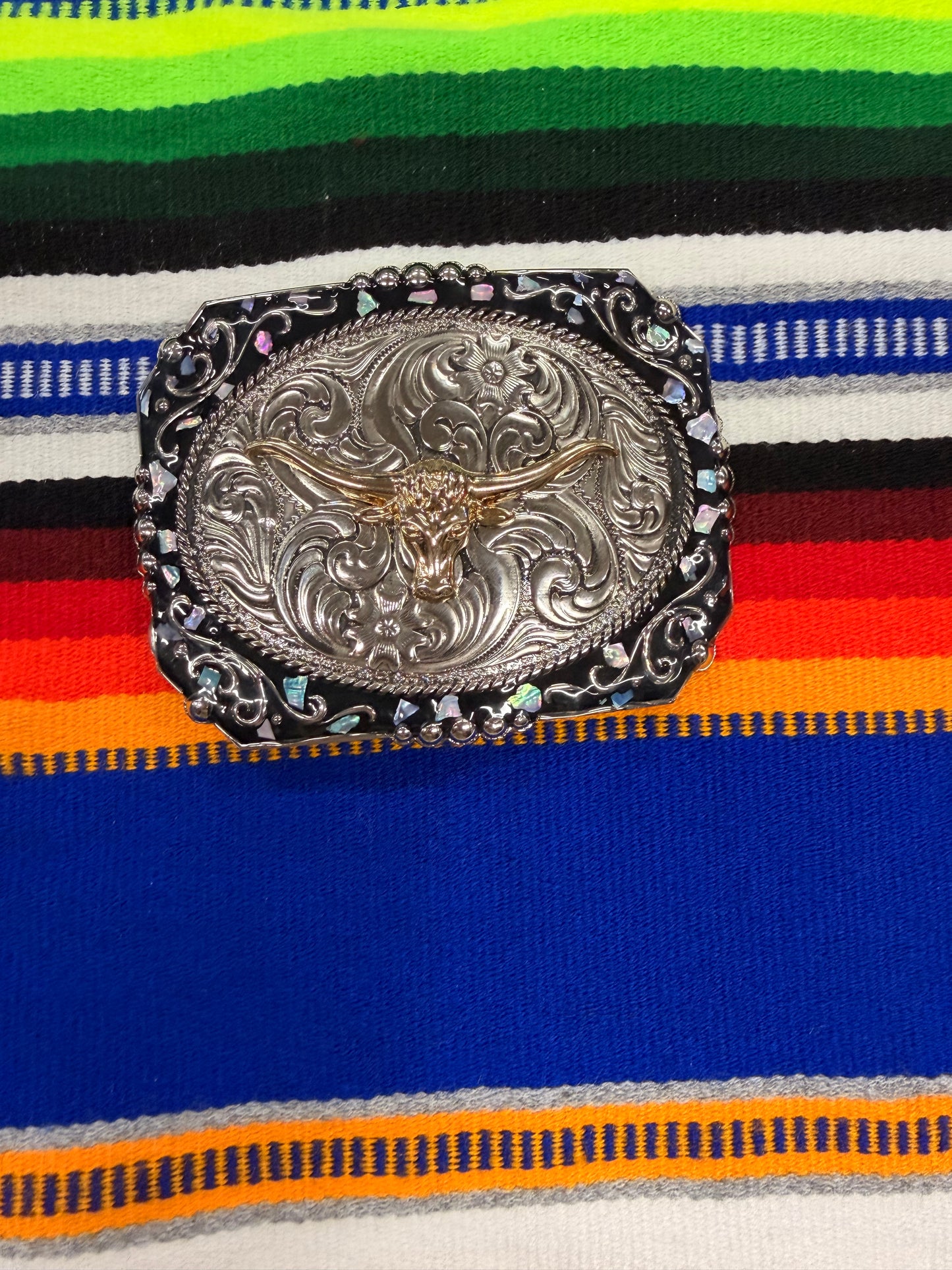Square Buckle Horn Head